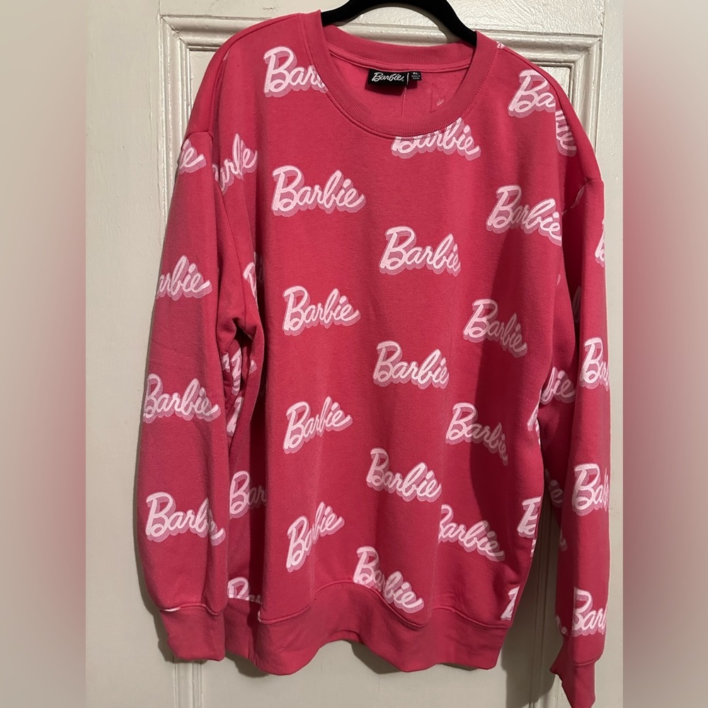 BRAND NEW W/ TAGS BARBIE PINK XL JUNIORS SWEATSHIRT. Barbie lettering all over.